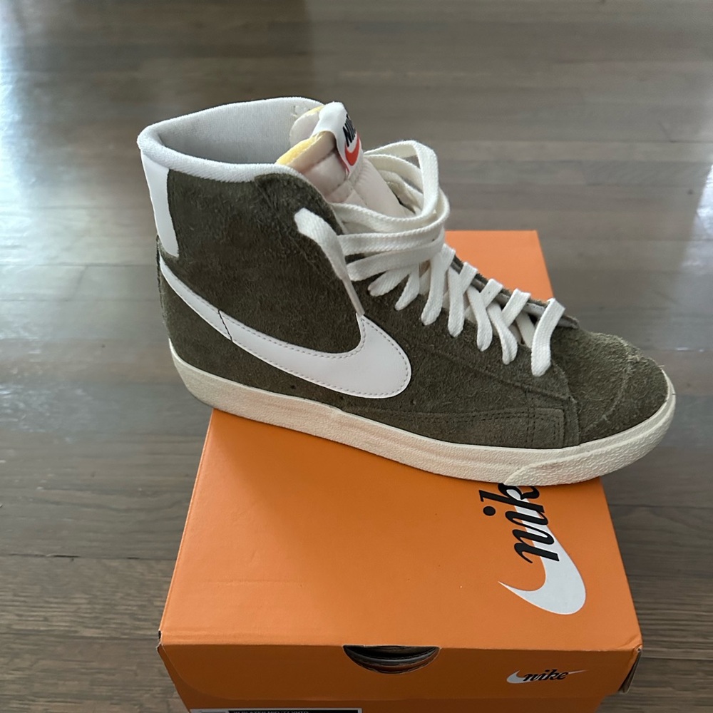 Nike Blazer Mid 77 Vintage Green
